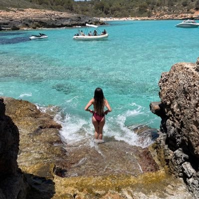 cshamburglar's profile picture. Professional Procrastinator ♉ I’m a Taurus so that should tell you everything about me.