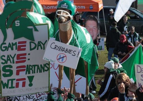 CJPMSU87's profile picture. MSU Alum.....Friend of Lou the Deer