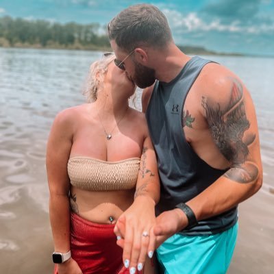 EliseCreel's profile picture. (My mom is my angel 🪽🕊️)          Future MRS LAUGHLIN 💍