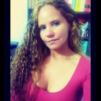 Abogada socialista, impulsadora de las politicas sociales,creadas por nuestro Lider Hugo Rafael Chavez Frias; en miras de lograr la patria que soño Bolivar.