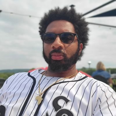 White sox fan. video game fan. Sega/PlayStation. work hard live harder.
psn:HadleySox94-
