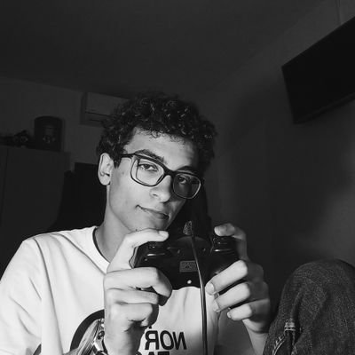 ricardoandre321's profile picture. I'm busy coding don't bother me :)