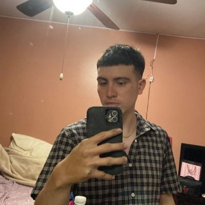 jorgekritical's profile picture. Me La Pelan