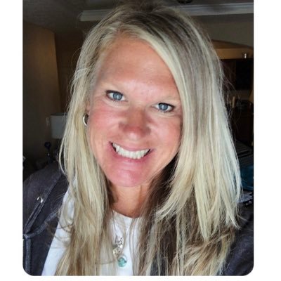 Real country girl~TallGirl~ Avid race/sports fan~Love🎶☀️🌊(salt please)~ 50 yrs young~ Proud daughter of fallen FF LODD 9/25/10~ Love Public Safety~ Educator