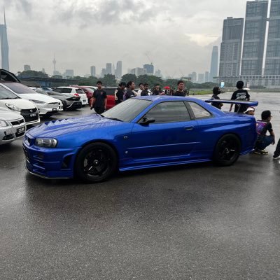 harithaiman26's profile picture. Content creator