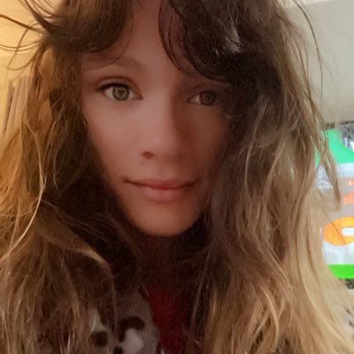 darbidoe9's profile picture. thoughtful, discerned, mother of one