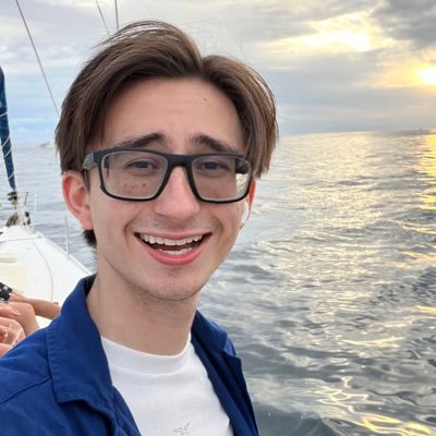 Markymarkvlogs's profile picture. just a few side quests before I finish the main story