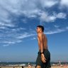 axelux_ve's profile picture. Ball player⚾ UI/UX Designer💻🇻🇪 @segundobate on Instagram and only axelux 4 youtube ;)