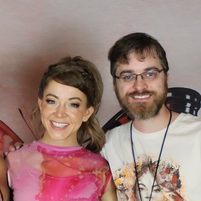 Haus of Gengar
GIF/Video Editor
Spread love, not hate...
Don't stare... it's rude!