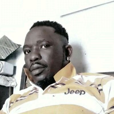 NtuliniVus37157's profile picture. 