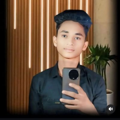 jalaun92's profile picture. 📍 जो फॉलो करेगा उसे 💯 फॉलो 🔙 मिलेगा📍
📍sunday को आराम से अनफॉलो वालो को अनफॉलो करूंगा📍