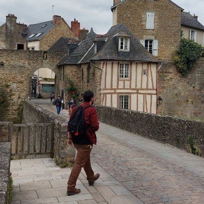 Professeur (Lettres classiques)
https://t.co/z1wauqdOPO