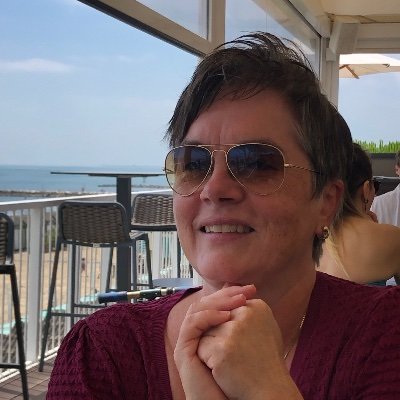 BijkerkDanielle's profile picture. transformatie coach, fractieassistent, directiesecretaresse,