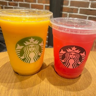 LcQ9JzaGrG75150's profile picture. 