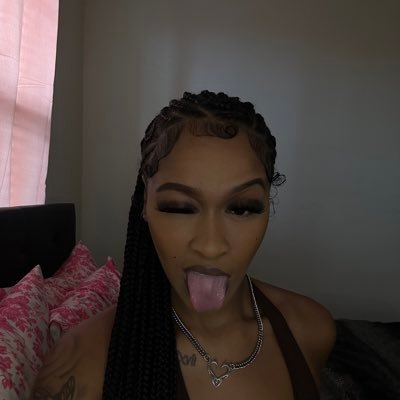 Houston bottlegirl🍾 DM me for info!Insta:_tailyadomonique