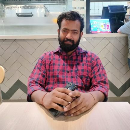 pk821107's profile picture. 