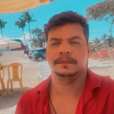 rs12_official's profile picture. Cruzeiro, cerveja e código me sobem a mente