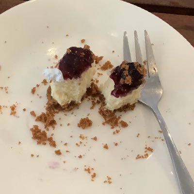 berriesinapod's profile picture. nothing in the world belongs to me but my love