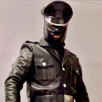 Leatherman, rubberman, skinhead , pup, vers . Non AI pics.🔞
