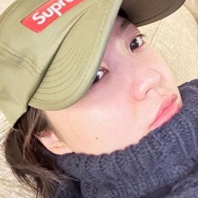 yeri biased 🐢🦦🦄🐱