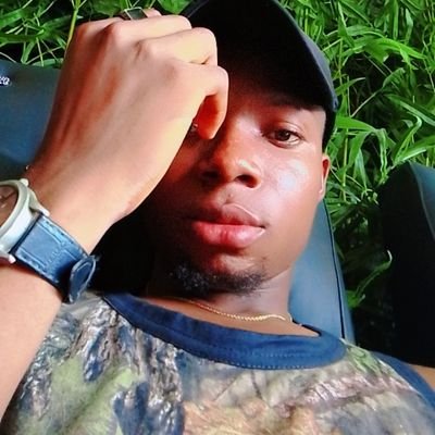 I'm Alexander ...the owner of DE SUN'S ☀️ COMMUNICATION 📱 COMPANY