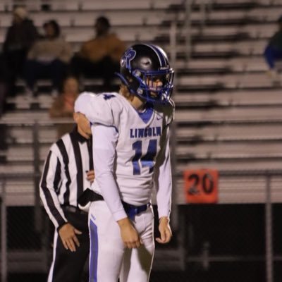 UW-Whitewater commit 29’ K/P | 6'-2