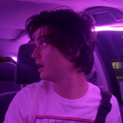 bnbgkurt's profile picture. this user is really annoying about kurt kunkle