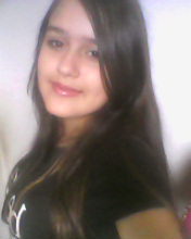 Meu nome é Isabella, tenho 14 anos ,a musica é a minha vida, amo ler, toco piano. Livros favoritos: Todos da saga Harry Potter, Para Sempre, A Última Musica,...