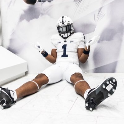 4⭐️ Penn State commit 3.6GPA IG:messiahmickens__ HC~ Cal Everett(717-421-5222)( 5’11 200)