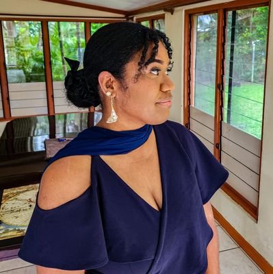 • 𝕊𝕥𝕒𝕣𝕧𝕖 𝕞𝕪 𝕖𝕘𝕠; 𝕗𝕖𝕖𝕕 𝕞𝕪 𝕤𝕠𝕦𝕝 •
I mind my business, but I do pay attention.