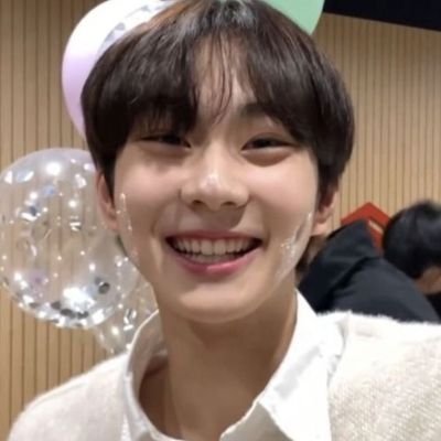 ── .✦ 𝓵𝓲𝓿𝓮 𝓵𝓪𝓾𝓰𝓱 𝓵𝓸𝓿𝓮 𝓨𝓪𝓷𝓰 𝓙𝓾𝓷𝓰𝔀𝓸𝓷 24/7 #ENHYPEN #정원 #IVE #레이