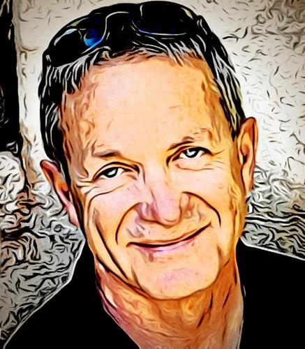 RobertATracz's profile picture. Hey, I help local business owners to get more customers.