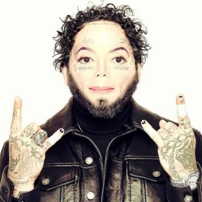 alisbeve's profile picture. official enjoyer of basketball , and anything that relates to the bay reigning supremacy over the world