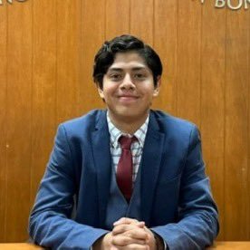 Estudiante de Derecho de @UniAnahuacMayab, disfruto de Impulsa, voluntario, polemista, ponente, investigador, y colaboro con @instcafides