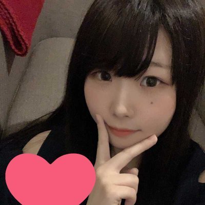 AnjelicaTo28591's profile picture. 28歳|ゲームすき|可愛くないけどお金は持ってます| 会ってくれる人探してます