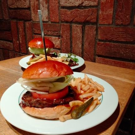 maney46692411's profile picture. 松（🔧）投稿は続く気しないので基本的にやりませんが、仲良くしていただけると幸いです！無言フォロー、いいね失礼