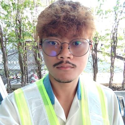 uUURkxswYJReWN4's profile picture. ...