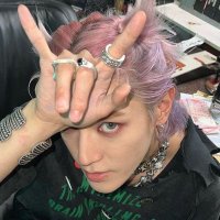 「 福斯 ᶻ 𝗓 𐰁 .ᐟ 」 (@radicalslol) 's Twitter Profile