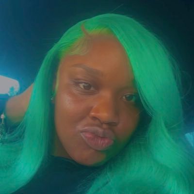 Imagineeexxx's profile picture. 🦋