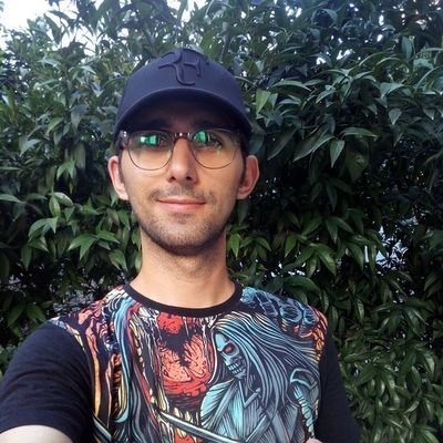 callhami's profile picture. 🌌🧬♒⚛️☮️🤲💎

geek/liberal/feminist/minimalist
جسم فانی اما اندیشه ابدیست
🤘🏻 اینجا از لحظه هام می‌نویسم 🤘🏻