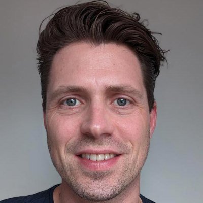 Java Web developer | Internet enthusiast | AFC Ajax fan | Loves NBA Basketball and the Boston Celtics