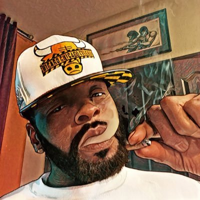 mrmak3ucumm69's profile picture. 