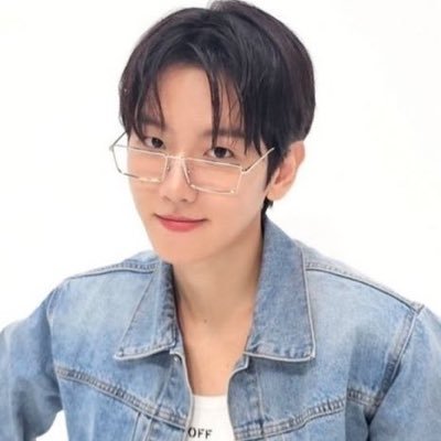 a.β¨ Profile