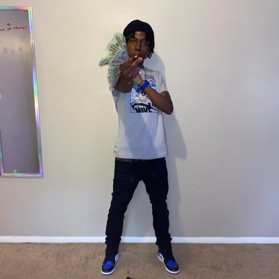 LuhhhEric's profile picture. Survival Of The Fittest 🦍🥷💯 GAME AIN'T BASED ON SYMPATHY ‼️