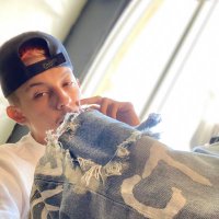 jay (@jjaayyy_323) 's Twitter Profile