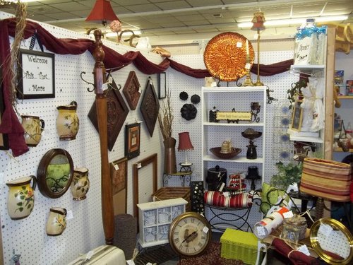 llholmes1995's profile picture. We offer a wide array of new and used pieces from baby items to furniture at unbeatable prices!