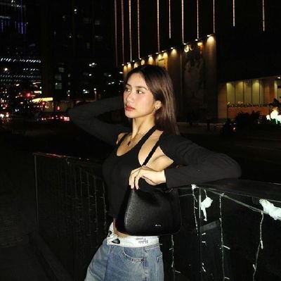 httpRov3r's profile picture. Burning taurus