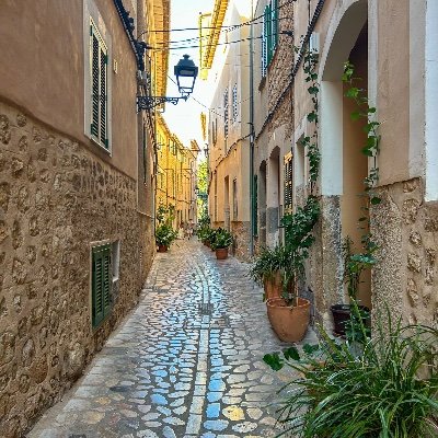 VictoriaVB14's profile picture. Ciudadana Chilena
Hablo Inglés, algo de Francés, Italiano y Alemán.
Hija,  Sobrina, Tía, Madre, Abuela,