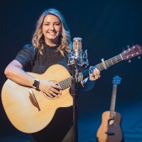 Helena Connolly (@helenamc) 's Twitter Profile