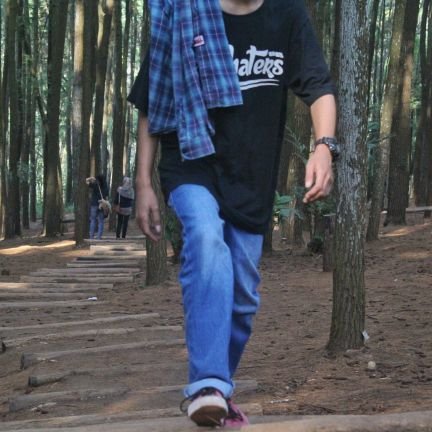 Ekosu_'s profile picture. 